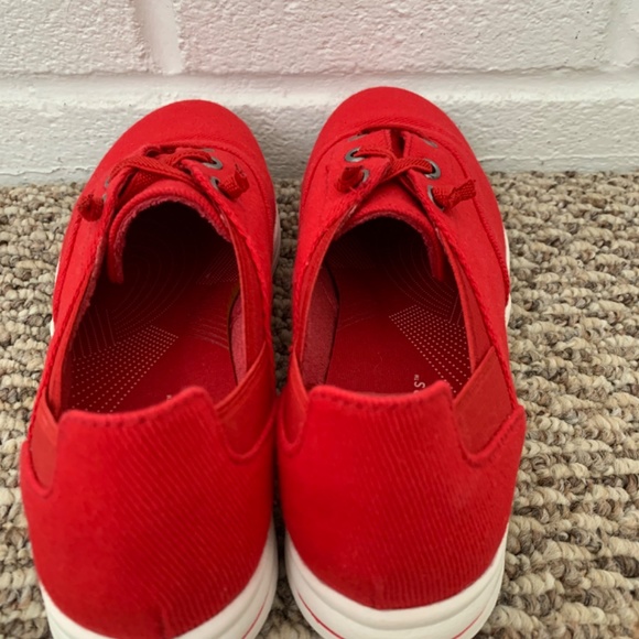 Clarks Red Sneakers - Picture 11 of 11